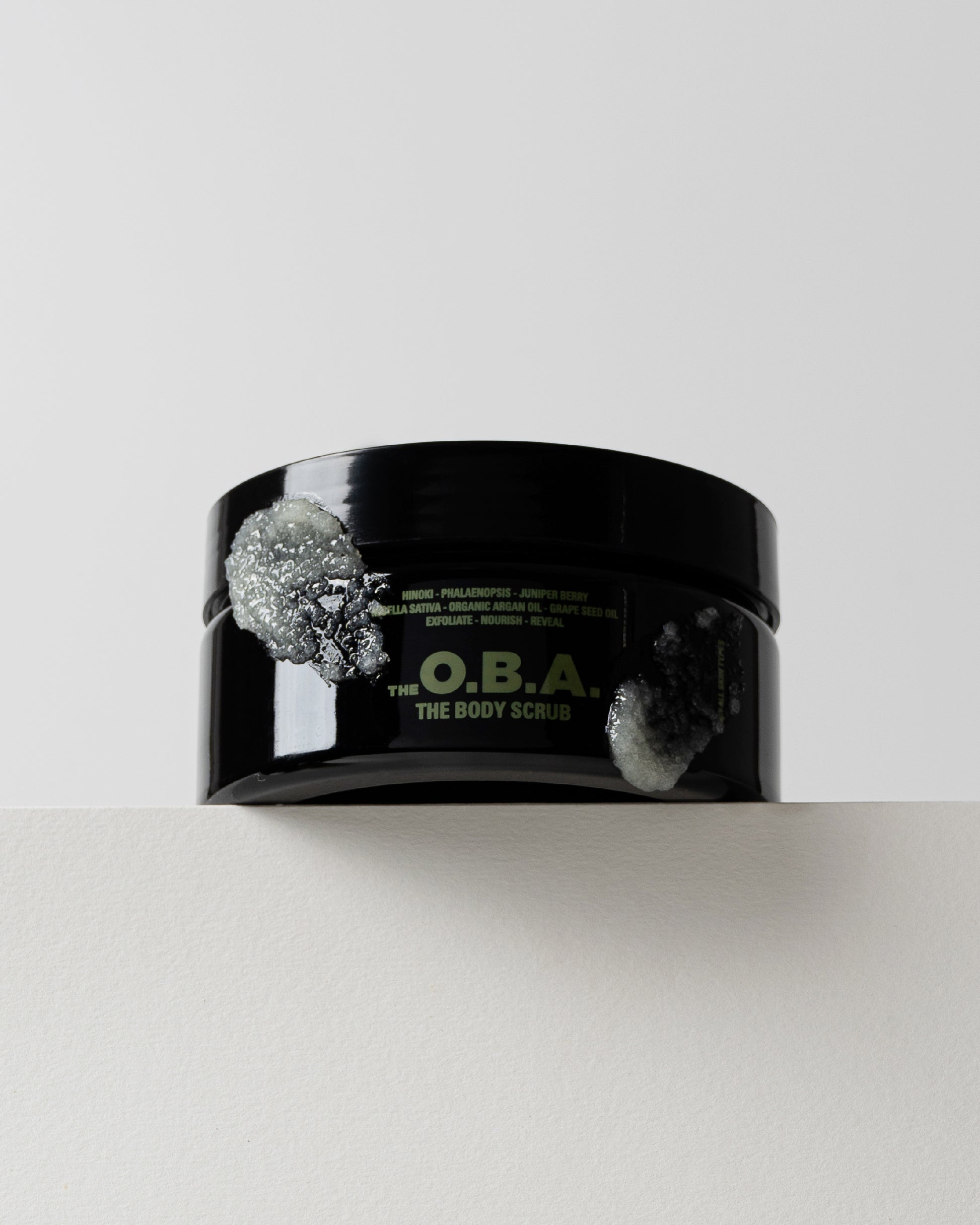 THE BODY SCRUB — HINODE