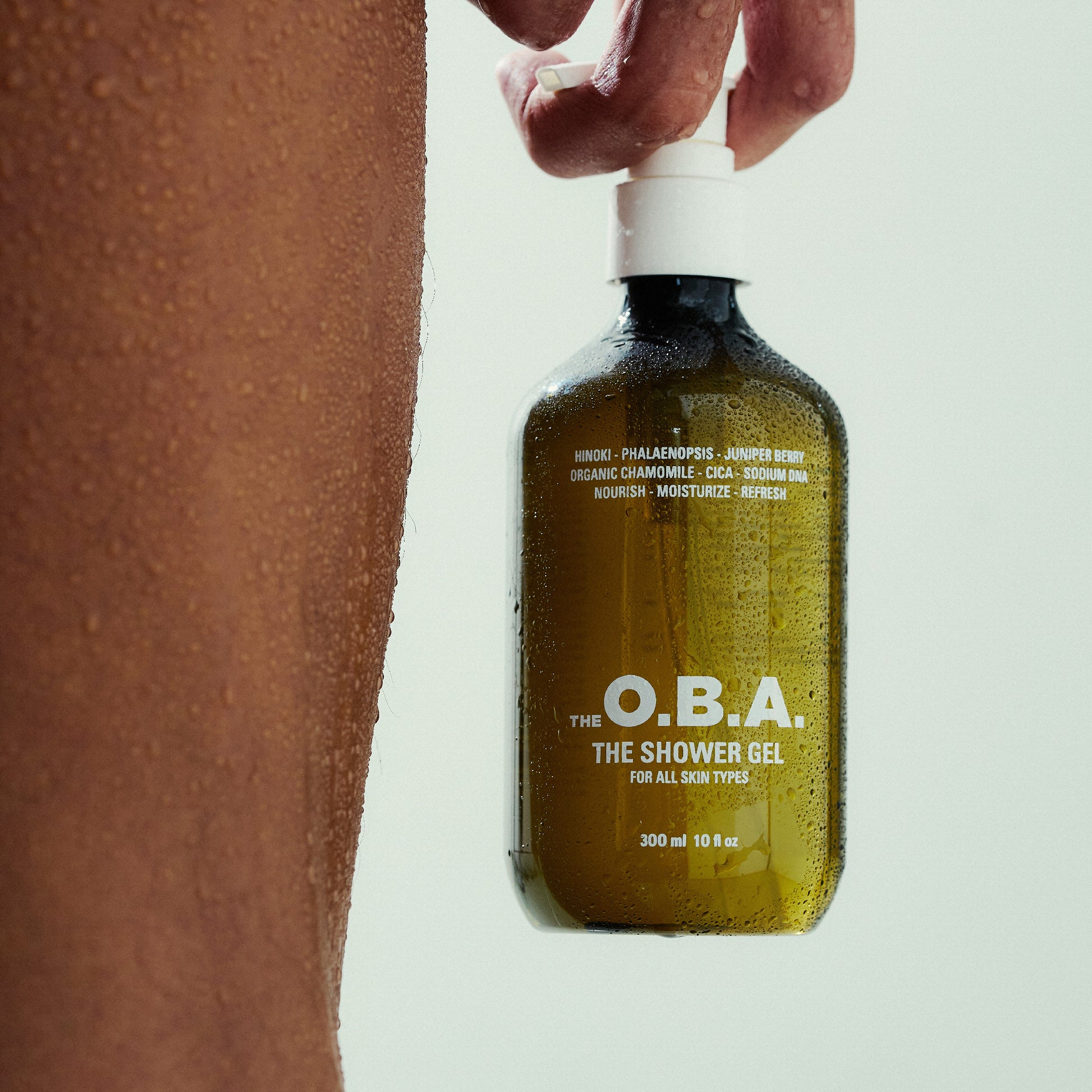 THE SHOWER GEL — HINODE